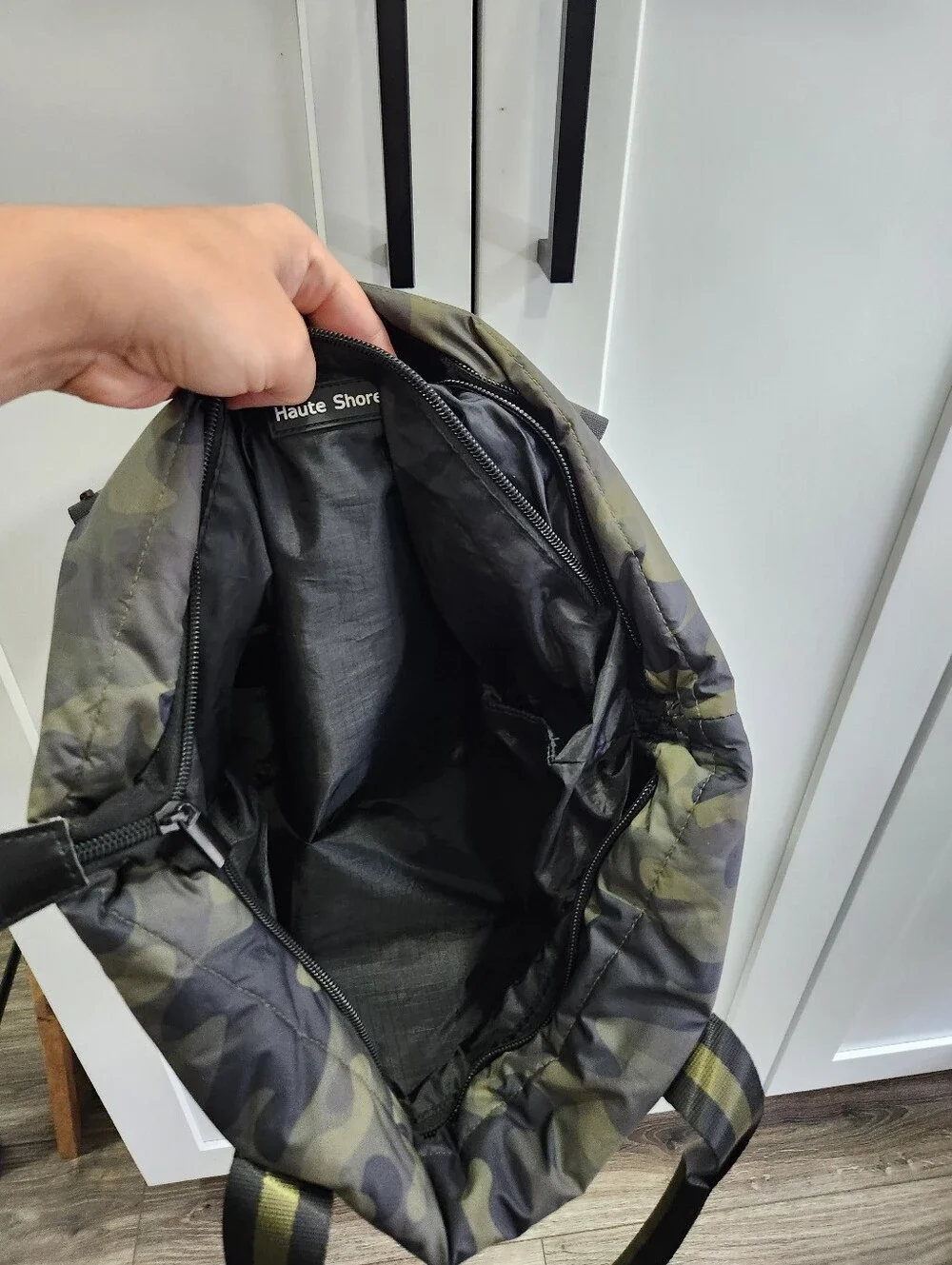 Haute Shore Nylon puffer tote bag camo